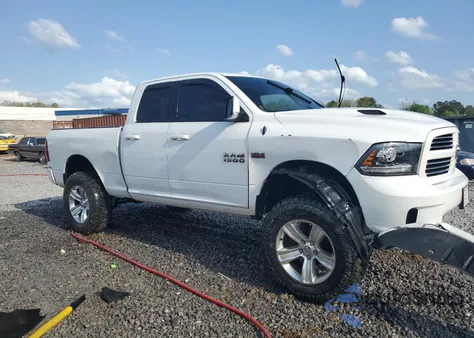 2015 Ram 1500 Sport из США, поврежденный, VIN 1C6RR7HT1FS520734
